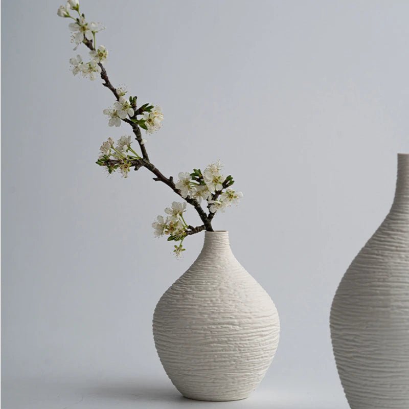 Raue Oberfläche Minimalistische Vase | Weiß - Vivari Livings